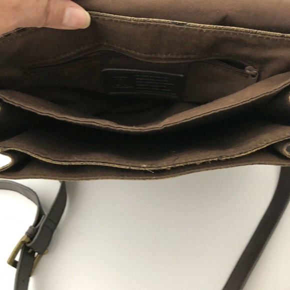 Vintage Relic Brown Paisley Tooled Faux Leather Flap Front Crossbody Satchel Bag - Picture 10 of 12